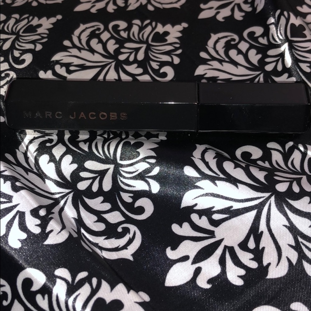 Marc Jacobs Velvet Noir Major  Volume Mascara